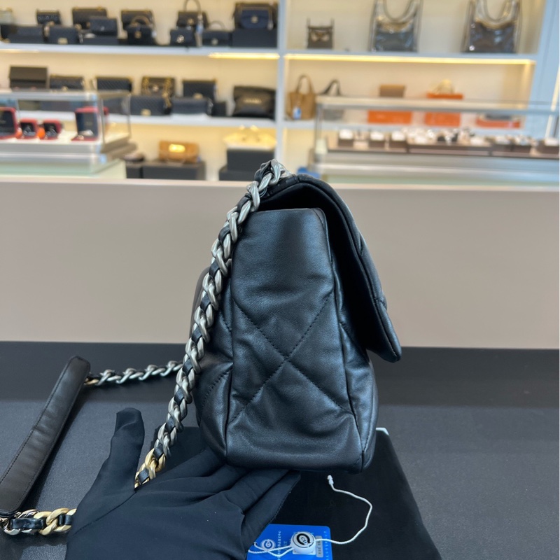 99新22年芯片款Chanel香奈兒19bag黑銀中號鏈條包-2