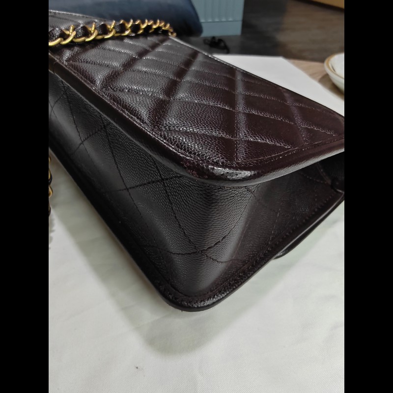 CHANEL 香奈兒 深棕色 牛皮 郵差包 金扣 軍牌 coco handle-18