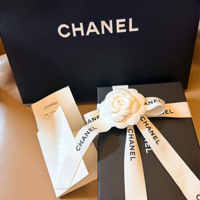 Chanel 三折短夾 晶片款 專櫃包裝未開箱 絕版摩卡奶茶色-1