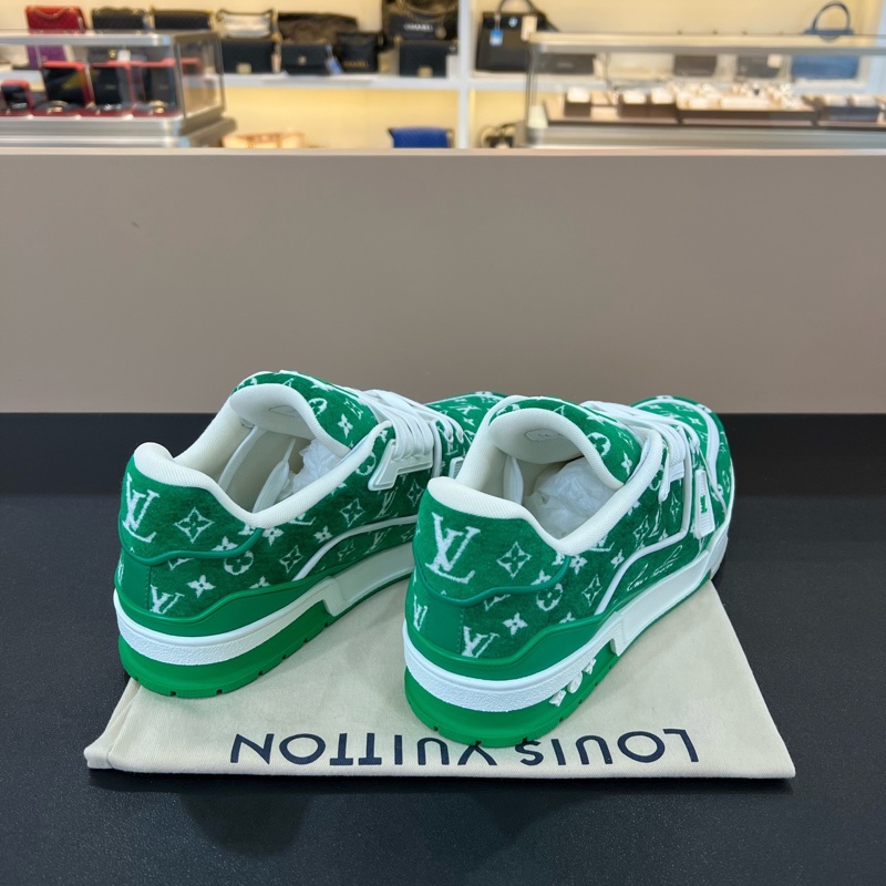 全新LV路易威登Trainer綠色滿印植絨運動鞋板鞋男女通用 尺碼42碼-4
