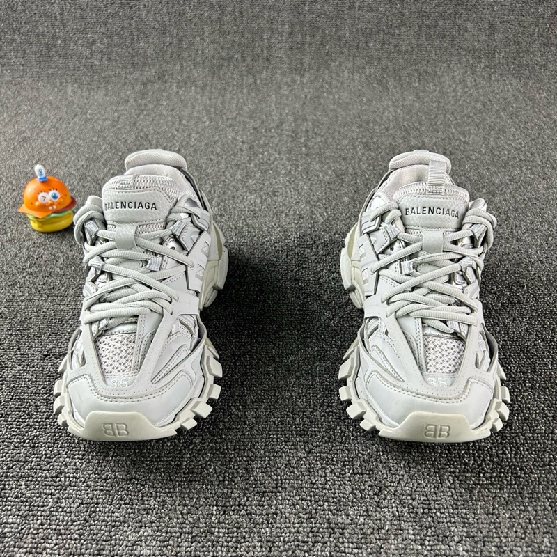 款式:Balenciaga巴黎世家Track老爹鞋 尺碼:35 整體成色不錯-1