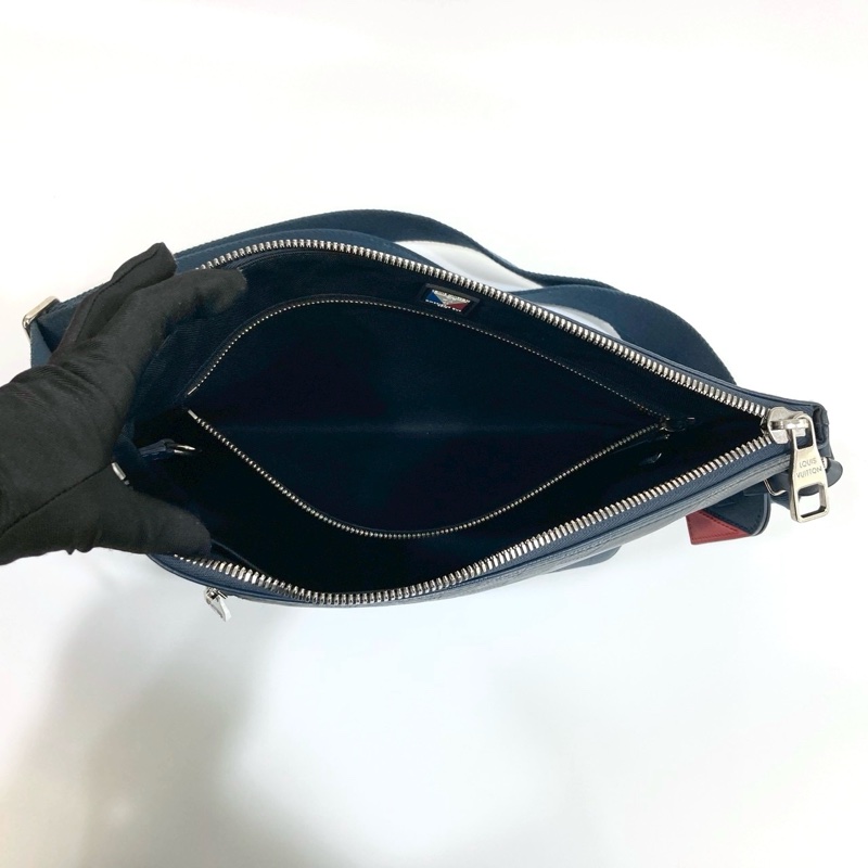 LV海軍藍牛皮棋盤格Mick pm斜背包N41637-6