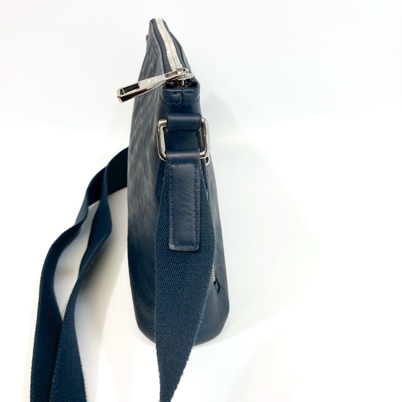 LV海軍藍牛皮棋盤格Mick pm斜背包N41637-17