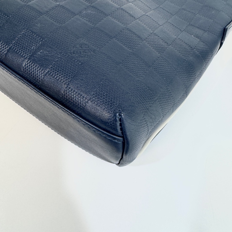 LV海軍藍牛皮棋盤格Mick pm斜背包N41637-12
