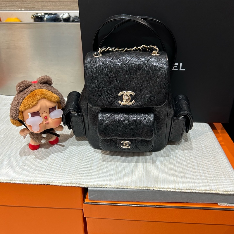 全新CHANEL Duma backpack AS4399 黑魚子醬牛皮淡金釦菱格紋-0