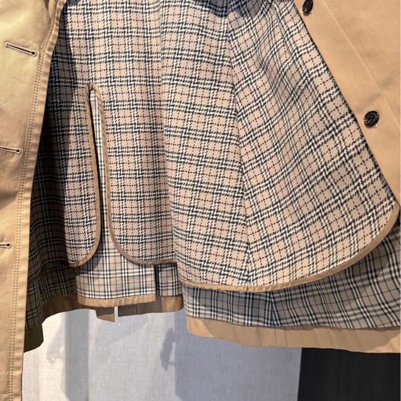 Buberry 風衣外套 38碼-4