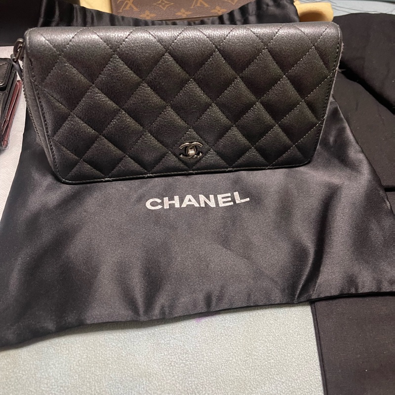 CHANEL ZIPPER WALLET-0