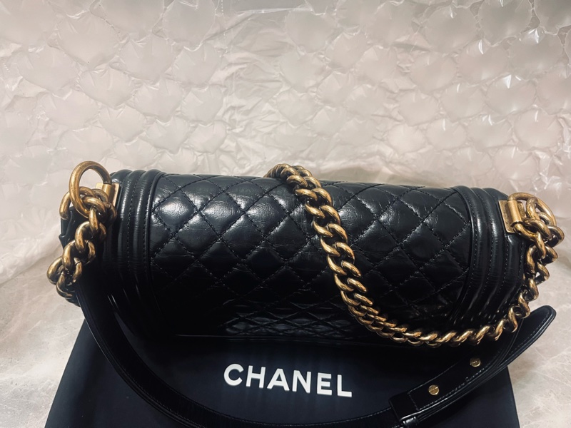 Chanel Boy25 柔油蠟皮 淡金扣-5