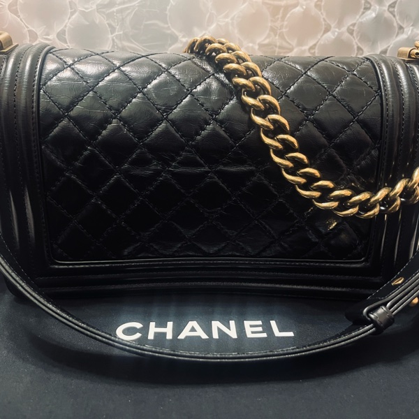 Chanel Boy25 柔油蠟皮 淡金扣-7