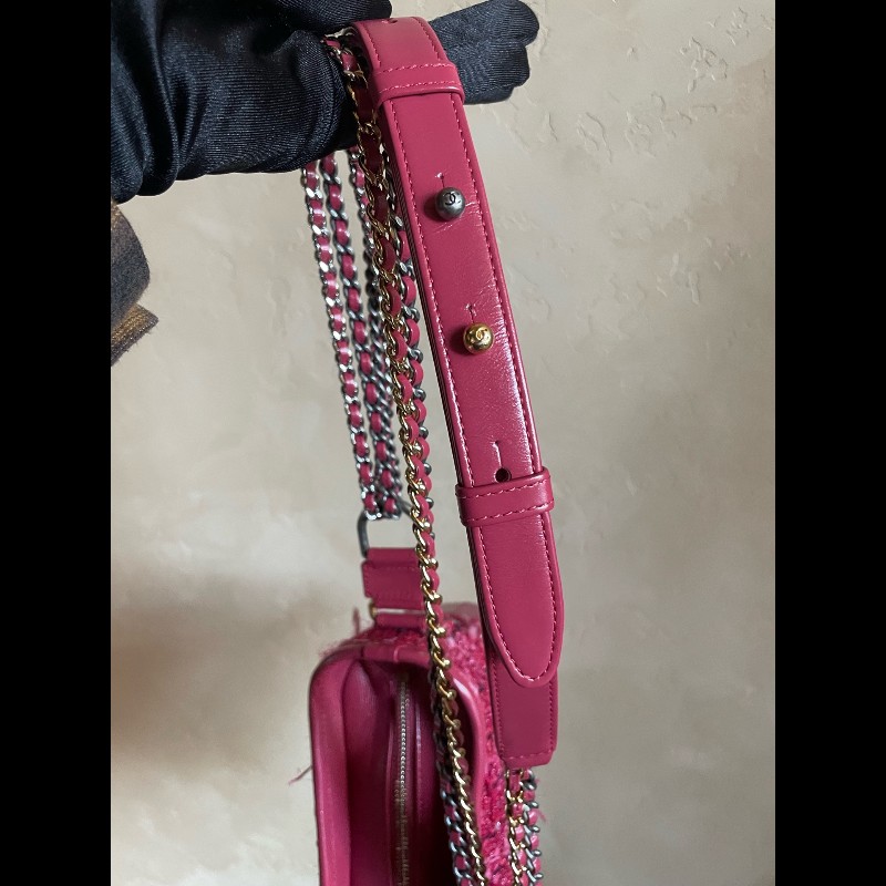 Chanel 紅色毛呢流浪包 小號-22