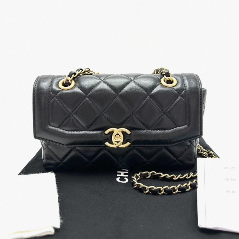 CHANEL25p黑金羊皮肩背斜背包21*13*7 98新配件塵袋購證-0