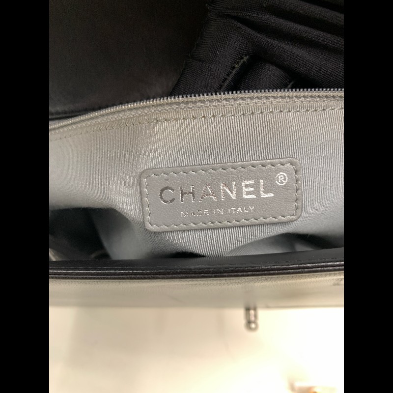 CHANEL Leboy大號 黑色復古銀扣羊皮鏈條包肩背包-6