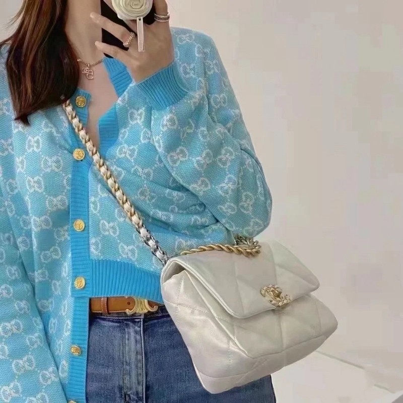 Chanel幻彩人魚姬珠光19bag-5