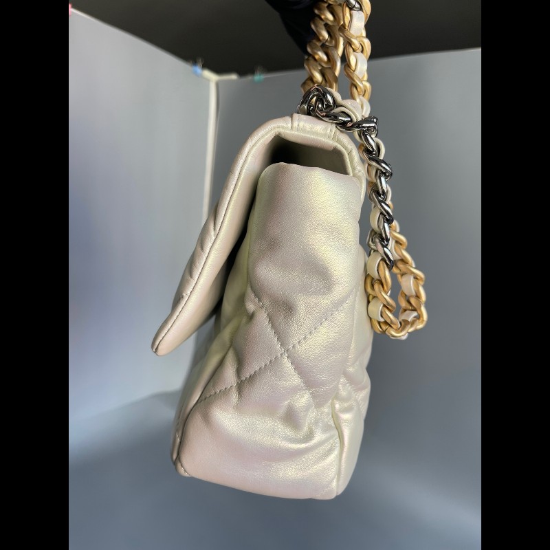 Chanel幻彩人魚姬珠光19bag-8