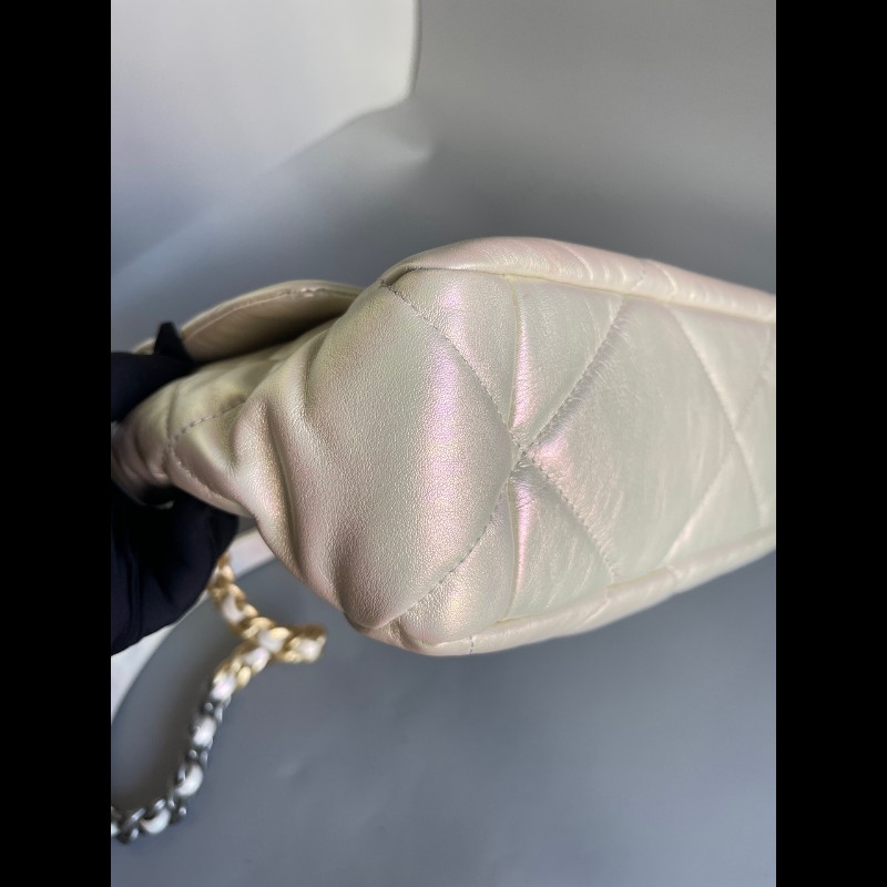 Chanel幻彩人魚姬珠光19bag-10
