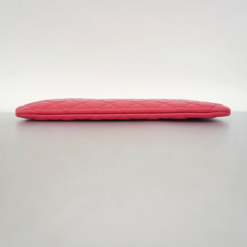 香奈兒女士粉紅香檳色羊皮絎縫手拿包，貨號：P1813150-2