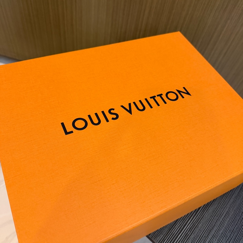 LOUIS VUITTON Trainer黑牛仔 黃金尺碼 8(27cm~27.5cm適合)-8