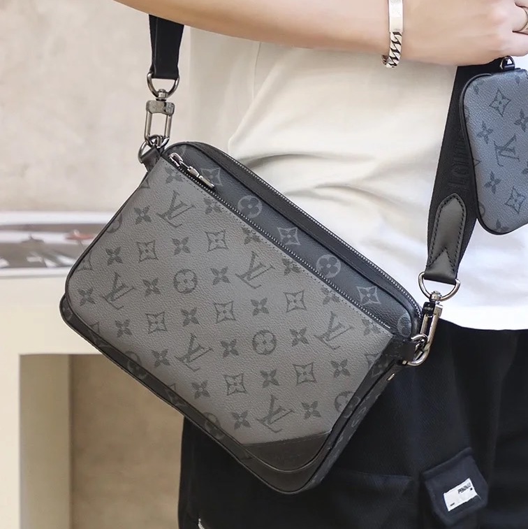 帥氣兼實用🕶️Lv路易威登黑武士三合一郵差包斜挎單肩包-1