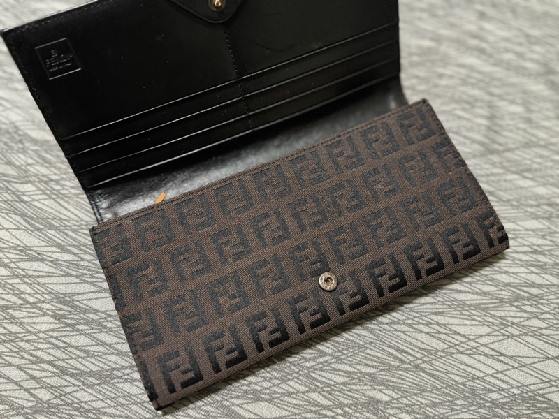 中古Fendi老花長夾/發財錢包/芬迪長夾/Fendi深棕色長夾/Fendi長錢包/芬迪中古長夾/Fendi中古長夾/老花長夾/咖啡色長夾/布面長夾-17