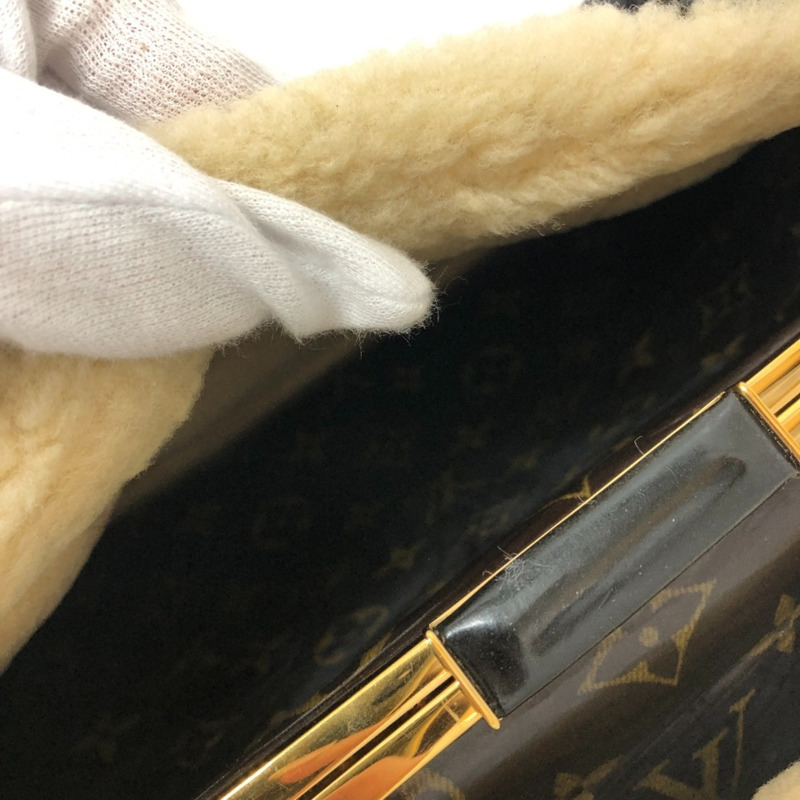 路易威登 M95574 Monogram Shearling Storm 波士頓包/手提包,漆皮和羊皮拼接,男女通用,酒紅色-11