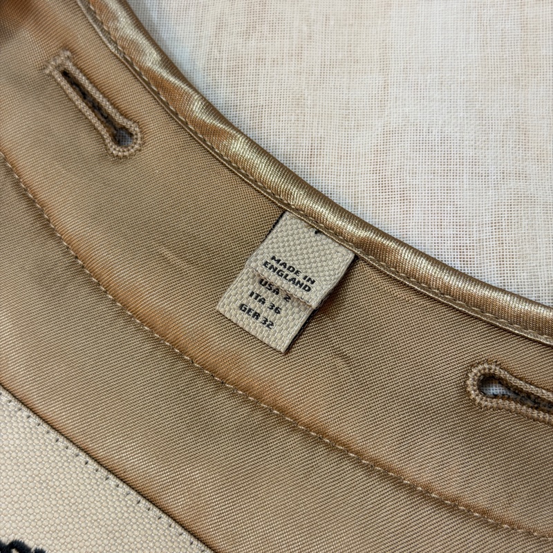 BURBERRY英國經典格紋內搭背心UK4-5