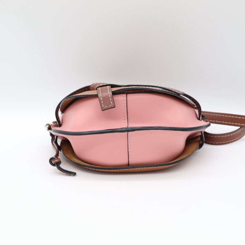 Loewe 羅威 Gate Small 撞色 牛皮斜背包 馬鞍包-4