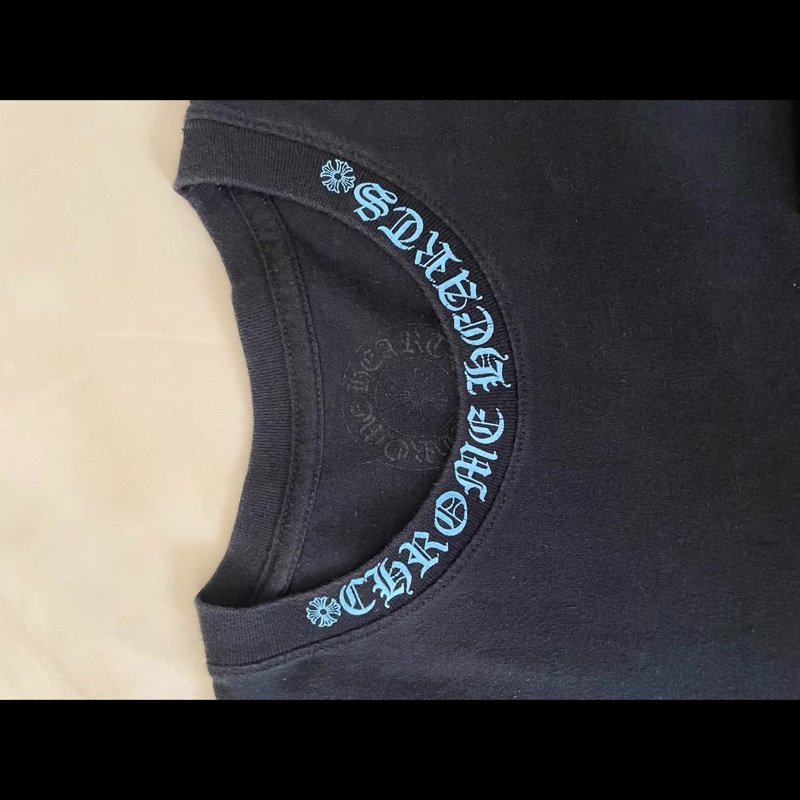 Chrome Hearts • 克羅心側邊藍色梵文T-Shirt-5