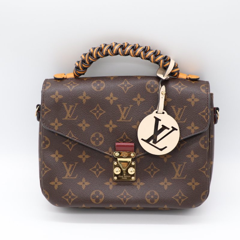 Louis Vuitton 路易威登 Monogram Pochette Metis 帆布 金扣手 挽肩背兩用袋-1