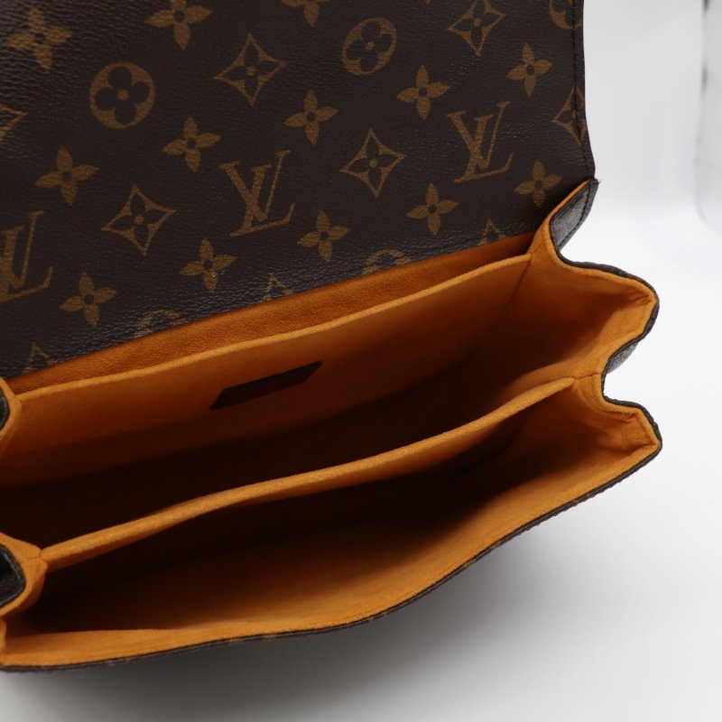 Louis Vuitton 路易威登 Monogram Pochette Metis 帆布 金扣手 挽肩背兩用袋-11