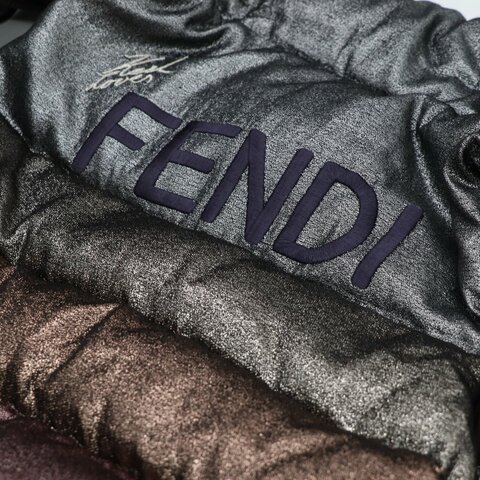 Fendi 芬迪 老佛爺  灰色 黑色 聚酯纖維 羽絨背心 外套