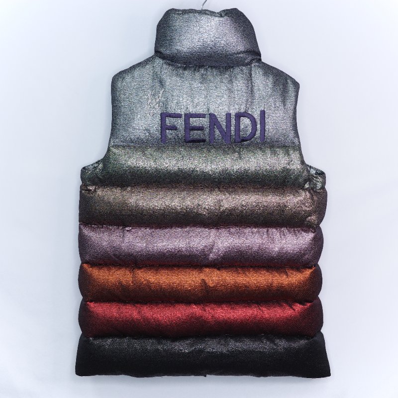 Fendi 芬迪 老佛爺  灰色 黑色 聚酯纖維 羽絨背心 外套-1