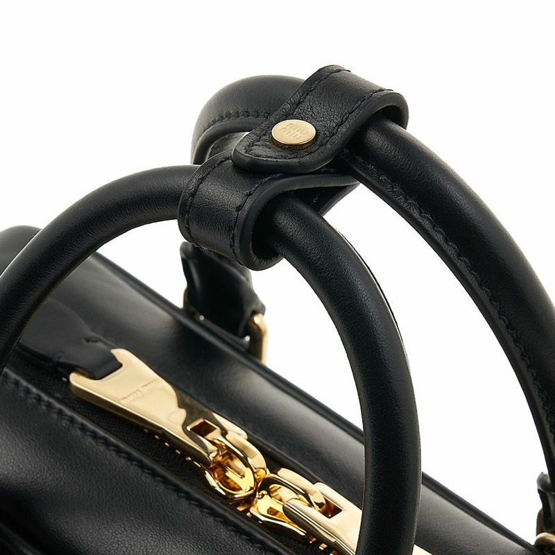 MIU MIU Arcadia 手提包 FW25-6