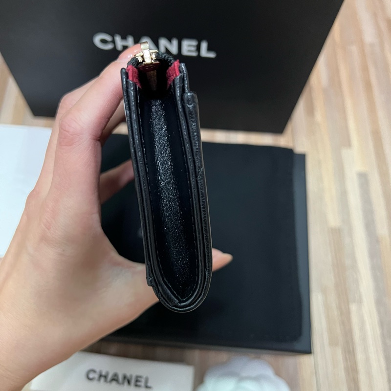 CHANEL 19 羊皮黑金 拉鍊L型卡包 (全配)-7