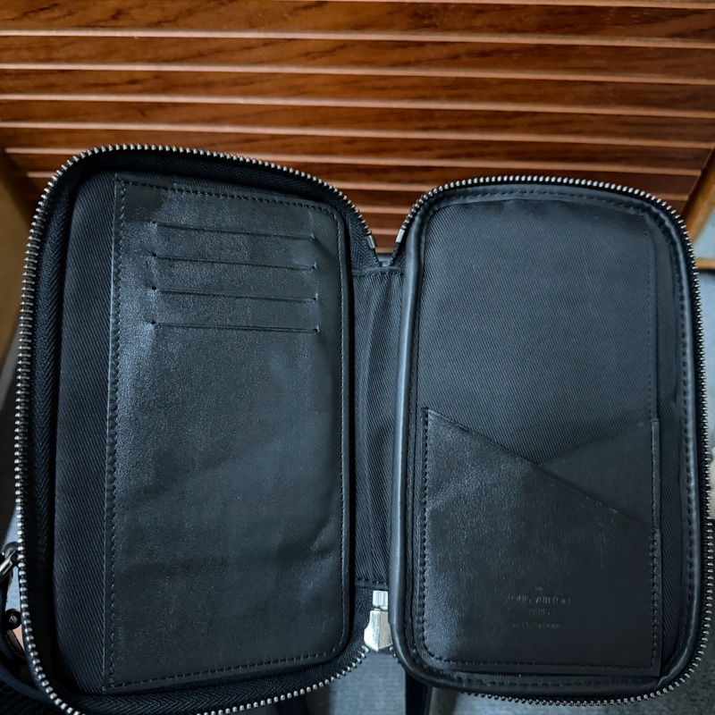 Lv新款銀灰色老花手機包 (M69534)-7