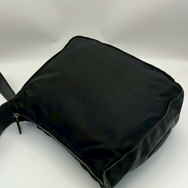 Prada hobo(背帶可調)-10