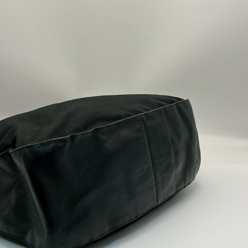 Prada hobo(背帶可調)-11