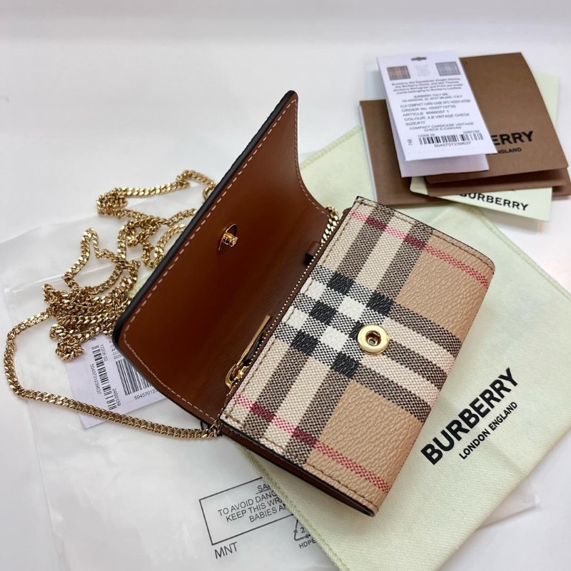 Burberry plaque wallet bag-4