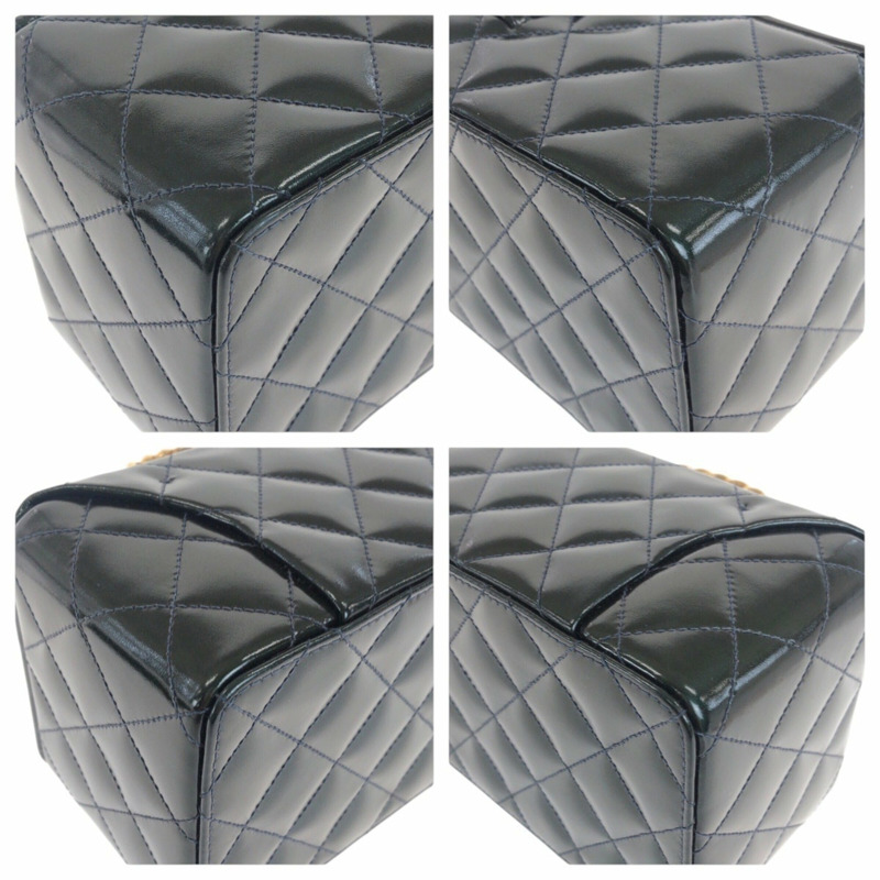 稀有香奈兒復古絎縫深綠色金屬琺瑯手提包/化妝包,搭配金色五金配件-3