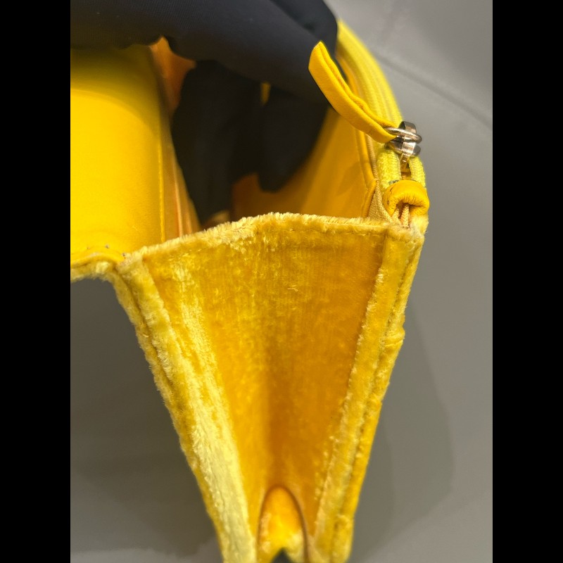 Chanel 黃色絲絨woc鏈條包 發財包-7