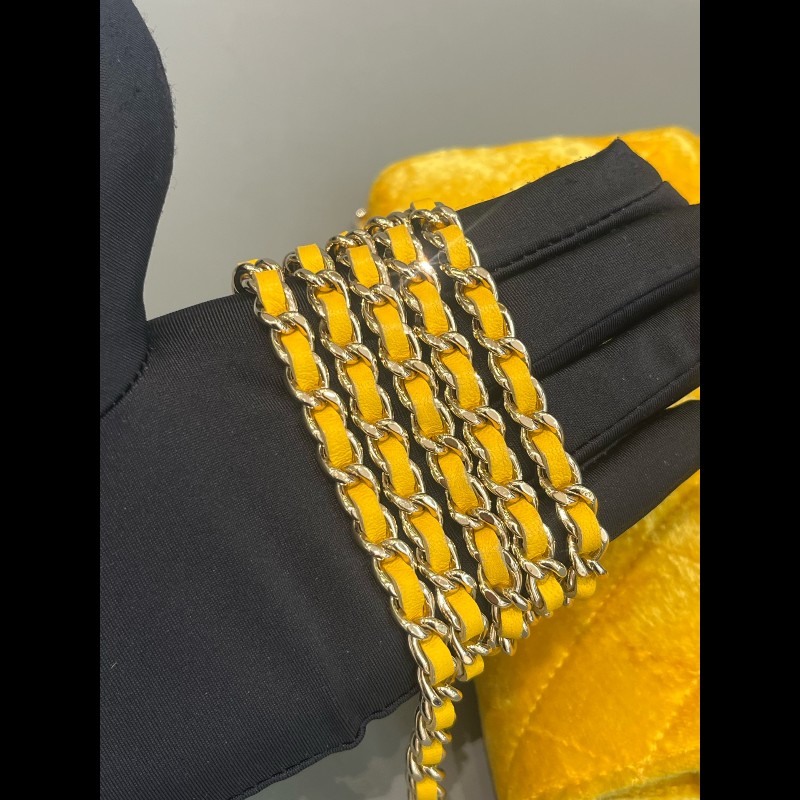 Chanel 黃色絲絨woc鏈條包 發財包-9