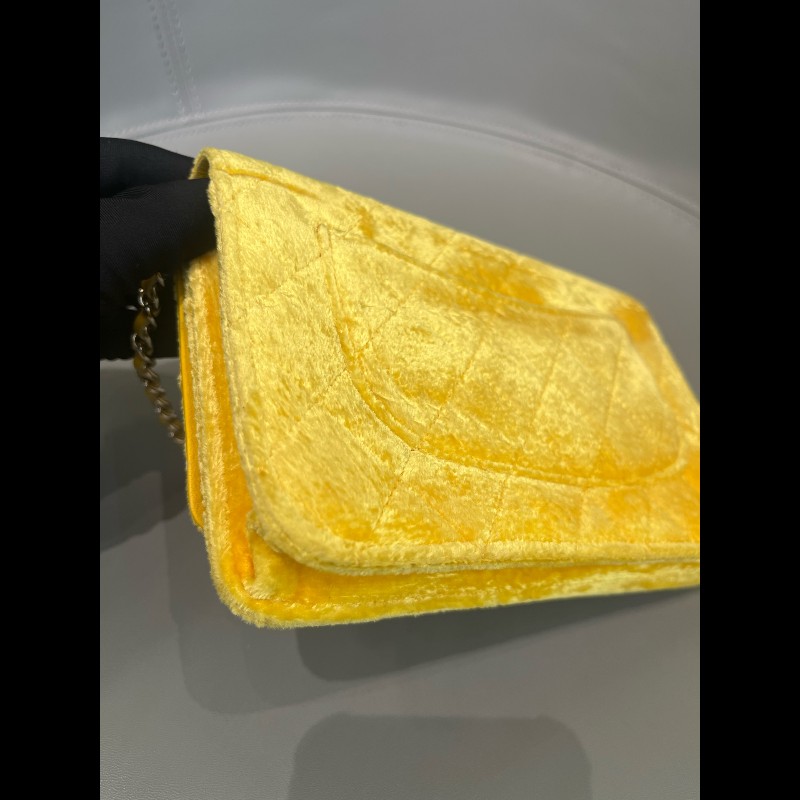 Chanel 黃色絲絨woc鏈條包 發財包-18