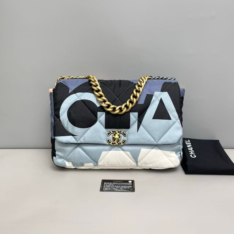 Chanel 19Bag大號maxi帆布塗鴉包-0