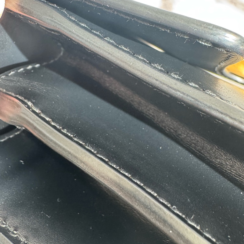 Gucci黑色皮革紅愛心鏈包 限定款✨✨-18