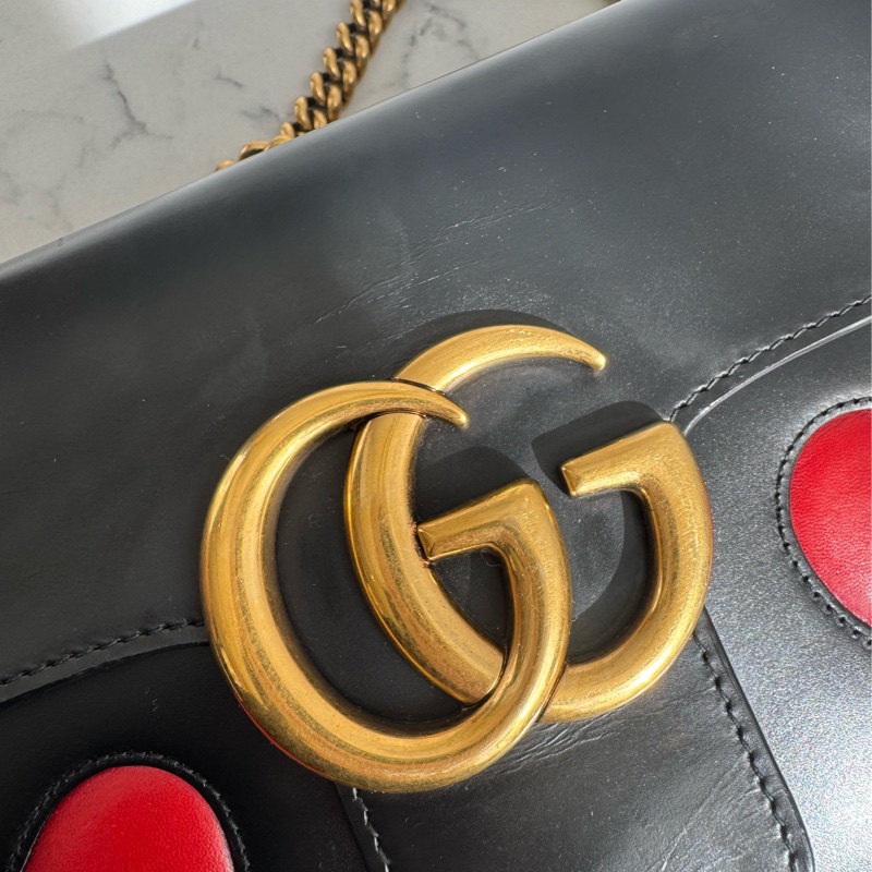 Gucci黑色皮革紅愛心鏈包 限定款✨✨-22