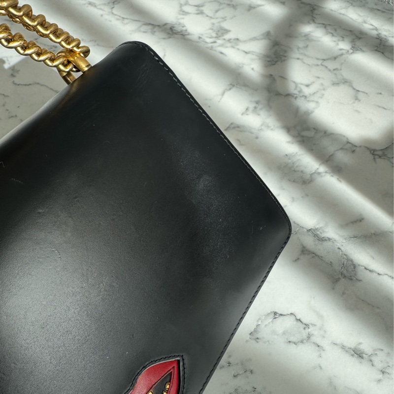 Gucci黑色皮革紅愛心鏈包 限定款✨✨-27