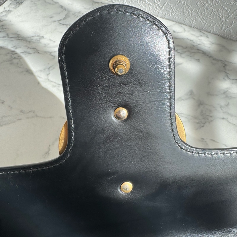 Gucci黑色皮革紅愛心鏈包 限定款✨✨-31