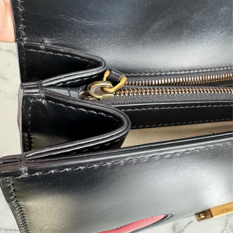 Gucci黑色皮革紅愛心鏈包 限定款✨✨-37