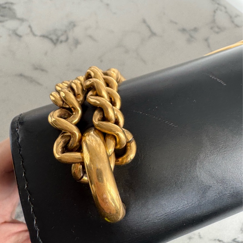 Gucci黑色皮革紅愛心鏈包 限定款✨✨-63