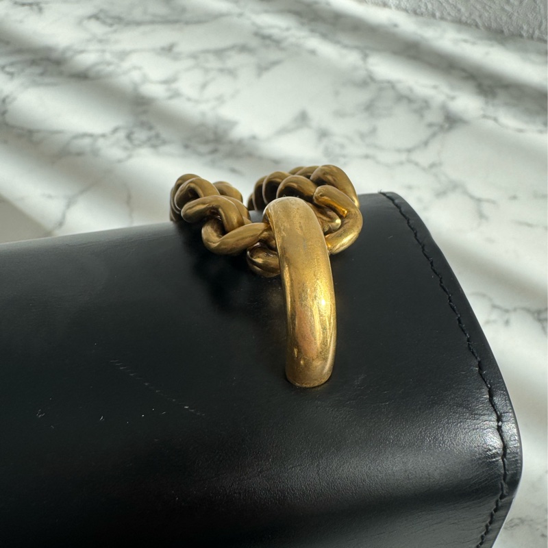 Gucci黑色皮革紅愛心鏈包 限定款✨✨-64