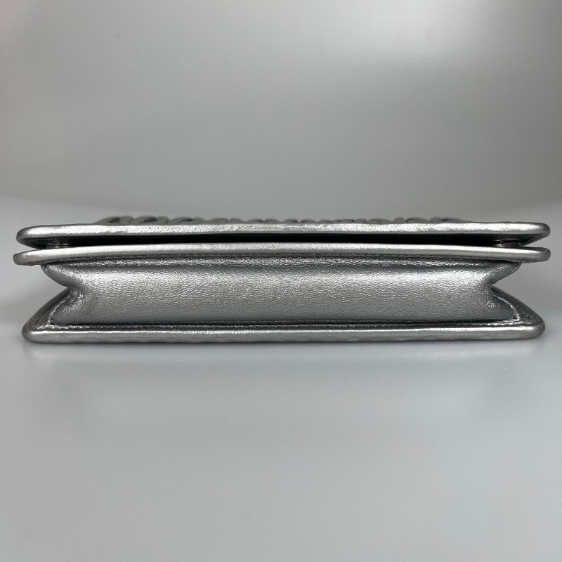 MIUMIU 銀色納帕-4